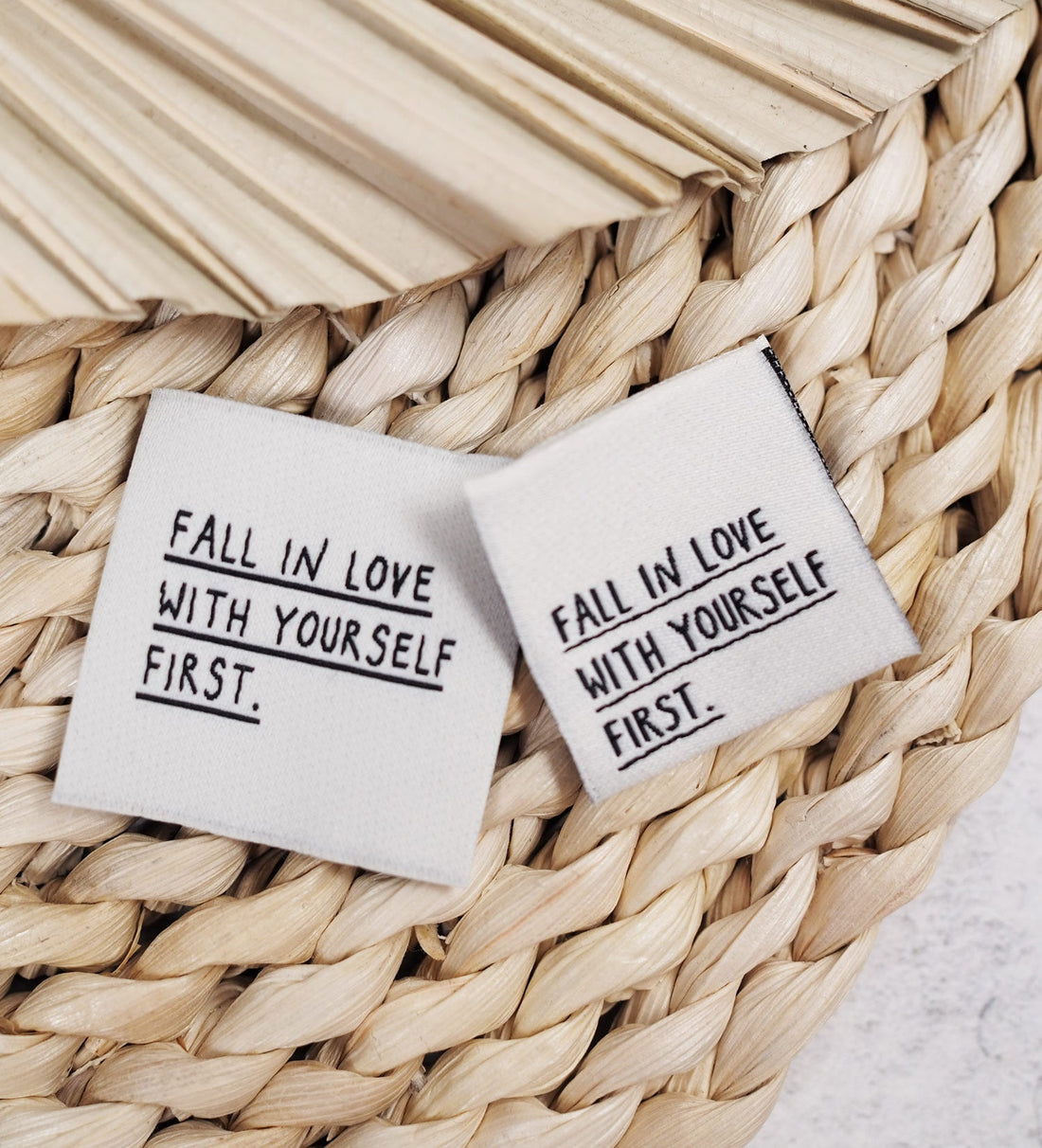 Klapp - Weblabel *fall in love with yourself first* - Paul &amp; Clara