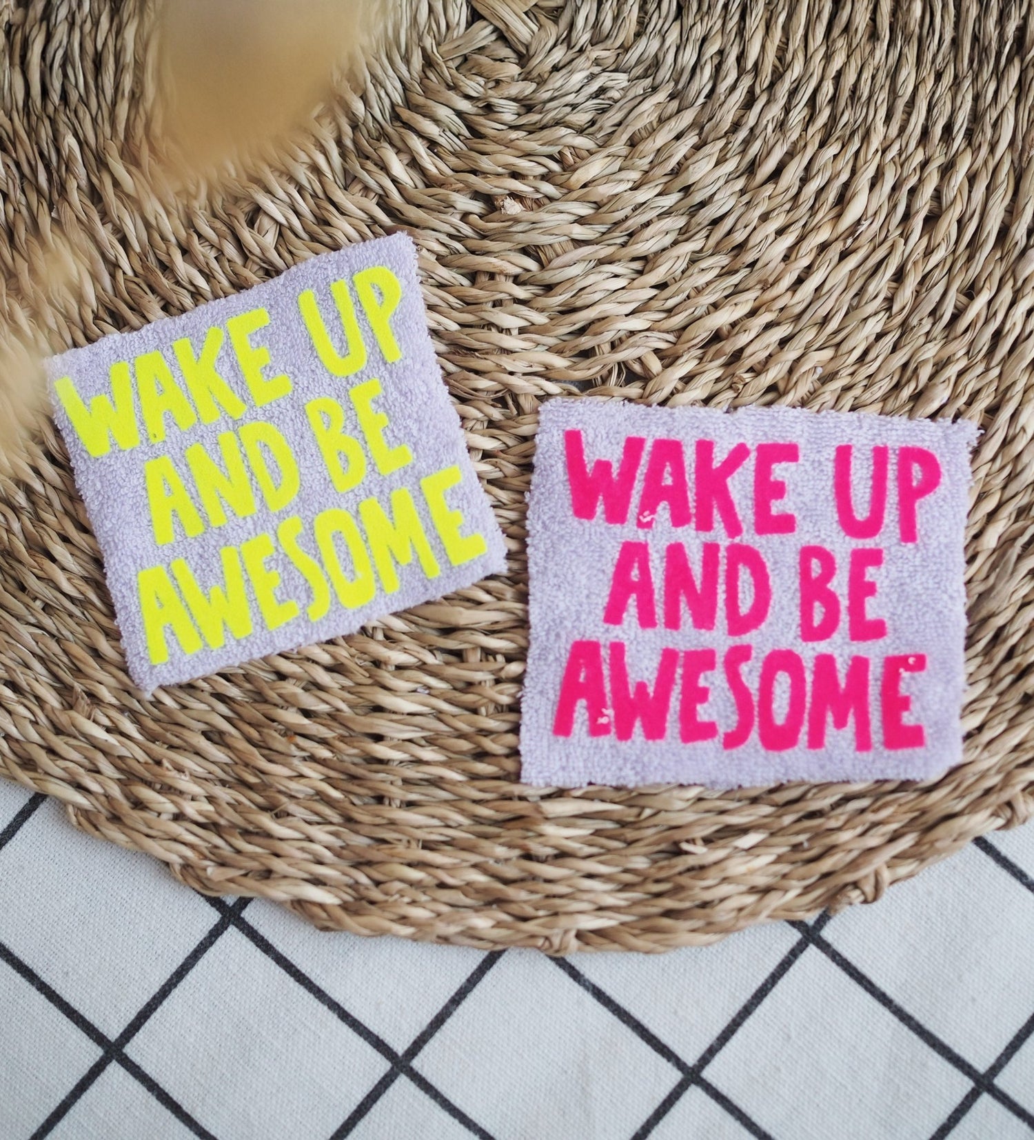 NEU! Flock - Patch - wake up and be awesome *iron - on* - Paul &amp; Clara