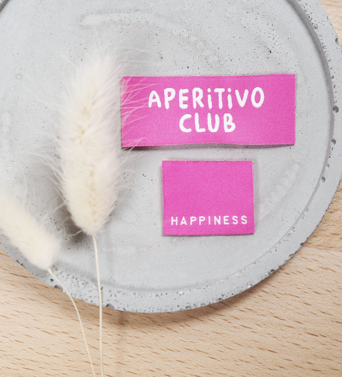 Weblabel *aperitivo club* neonpink